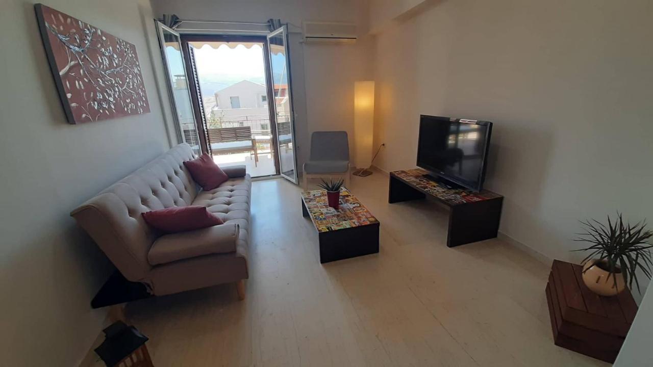 Tasias Apartments Ликсури Экстерьер фото