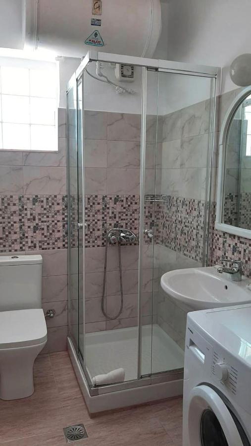 Tasias Apartments Ликсури Экстерьер фото